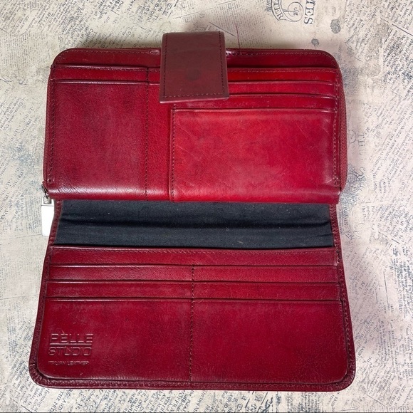 Pelle Studio Large Wallet/Organizer - Picture 7 of 10
